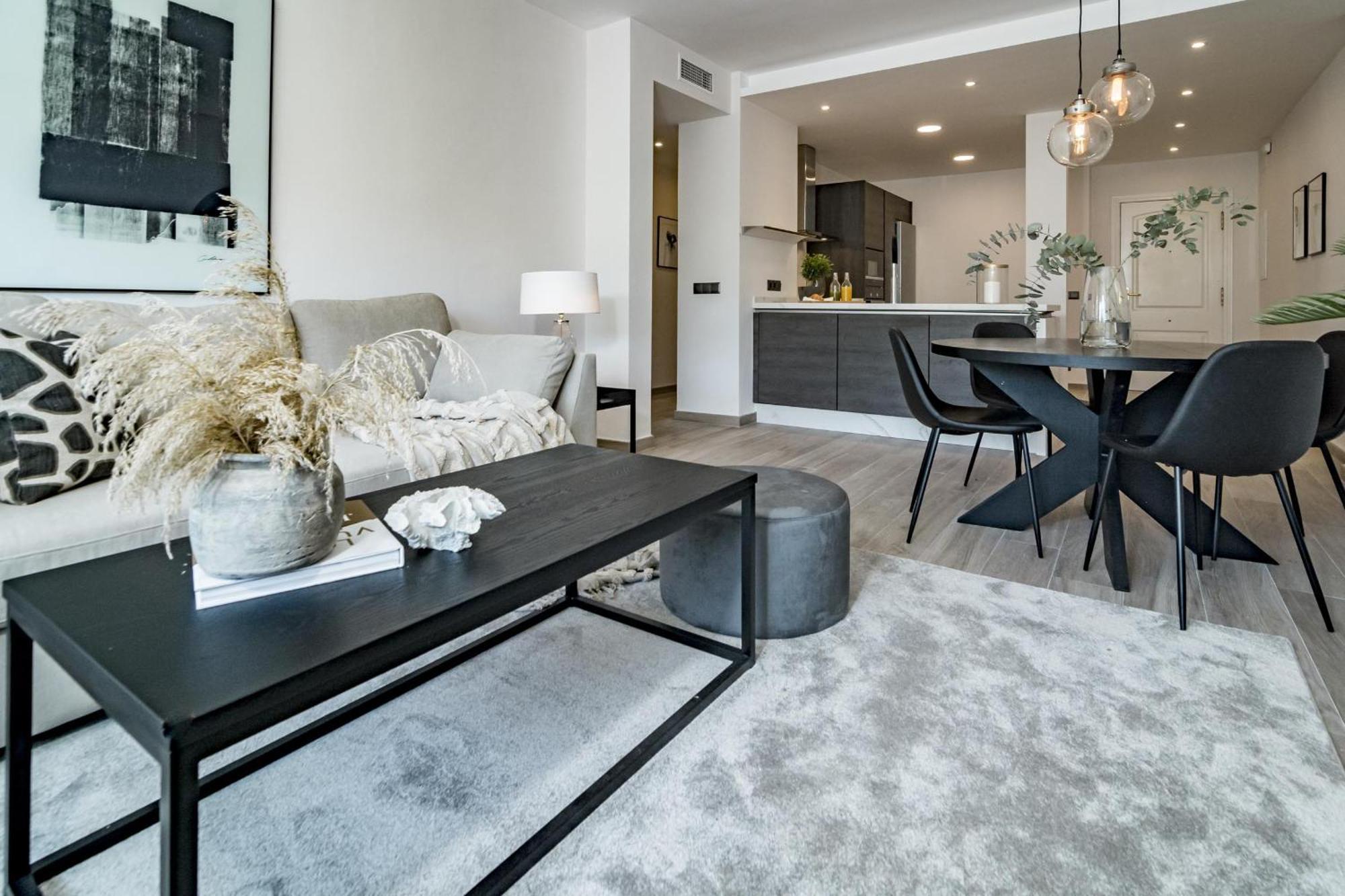 Pr - Stunning Flat Front Line Beach Puerto Banus Marbellac Extérieur photo